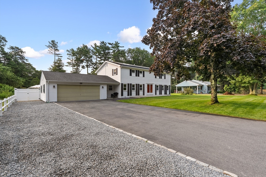 10 Dowd Ave
