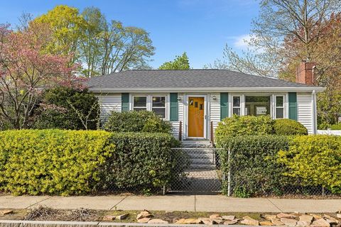 12 Summer Street Stoneham MA 02180