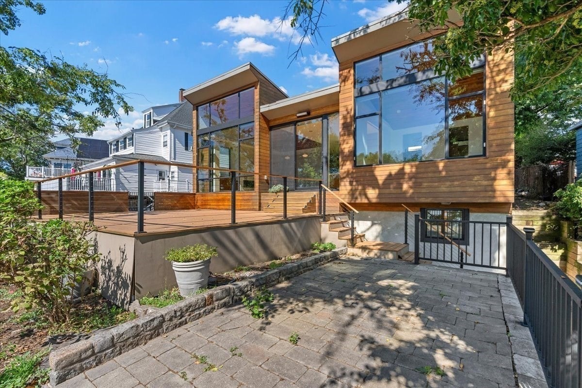 201R Savin Hill Avenue, Boston, MA Photo #31