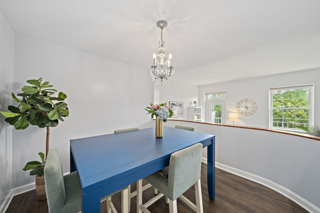 100 Parks St 35