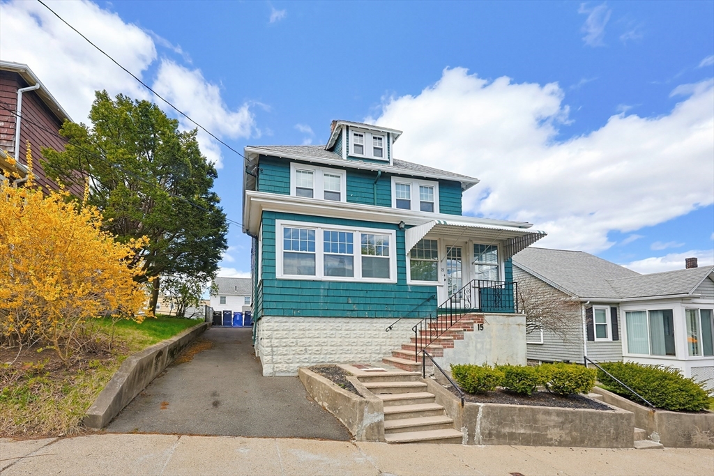 15 Grayson St