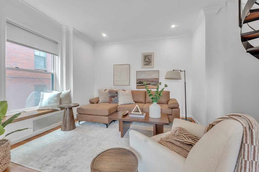 17 Cazenove St 404