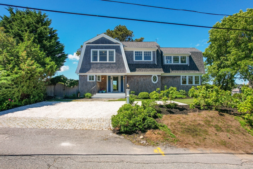 87 Squanto Drive