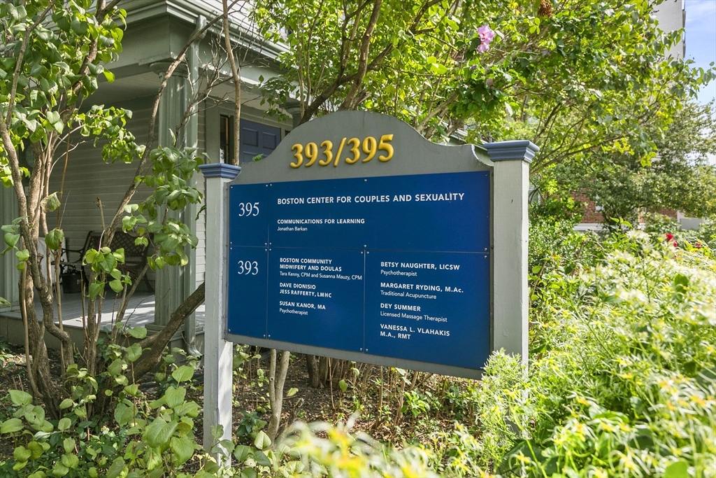 393-395 Massachusetts Ave