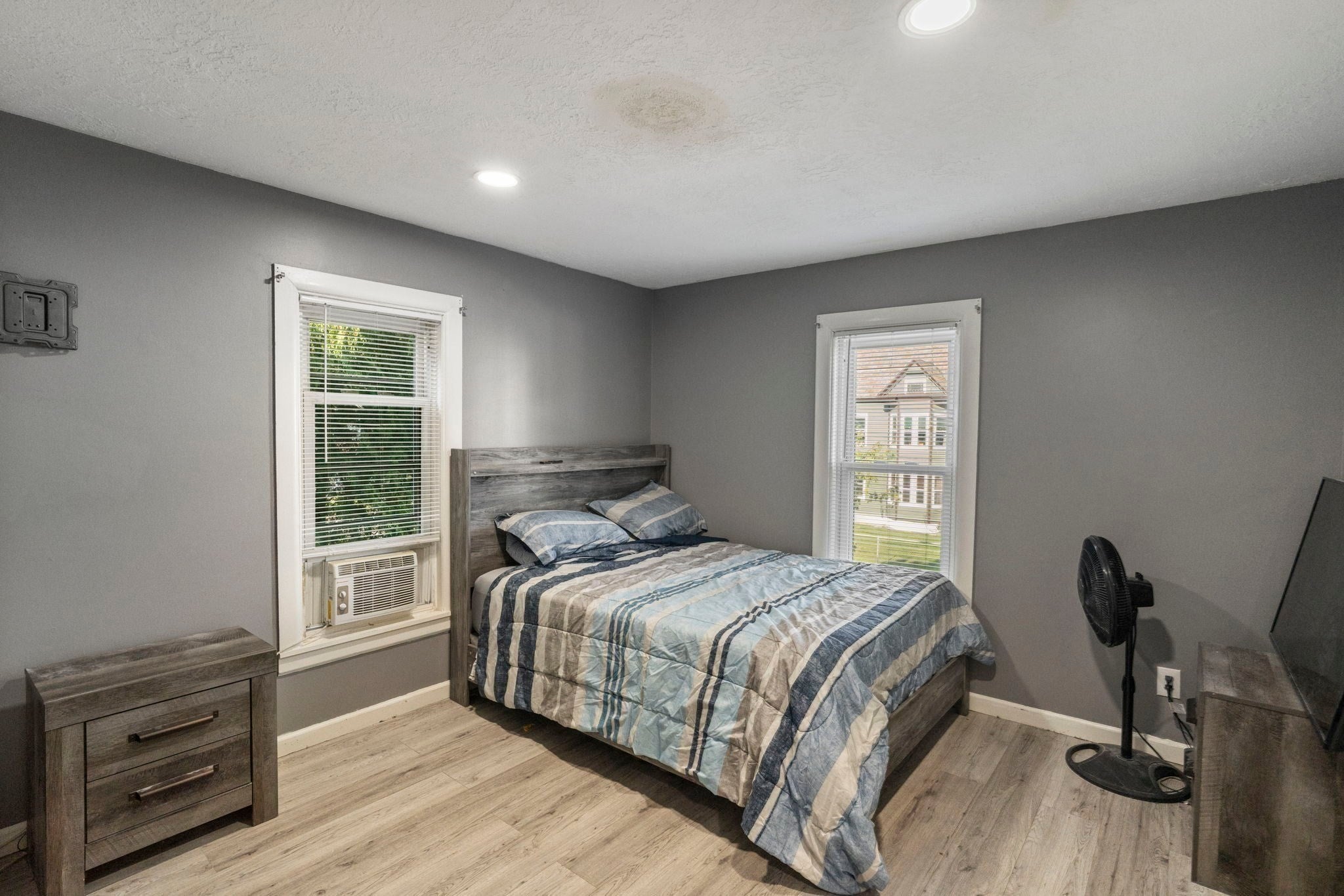 13 Cook St, Holyoke, MA, 13 Cook St, Holyoke, MA Photo #16