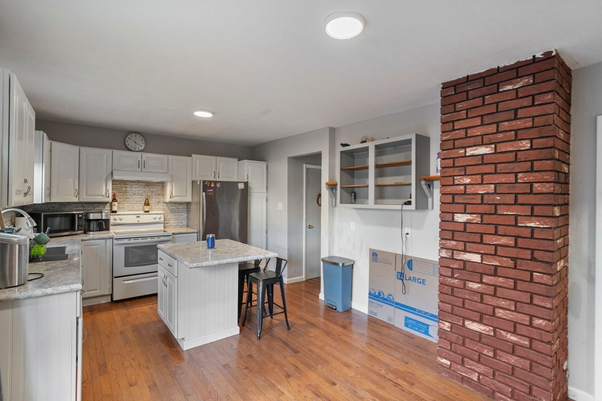 13 Cook St, Holyoke, MA, 13 Cook St, Holyoke, MA Photo #12