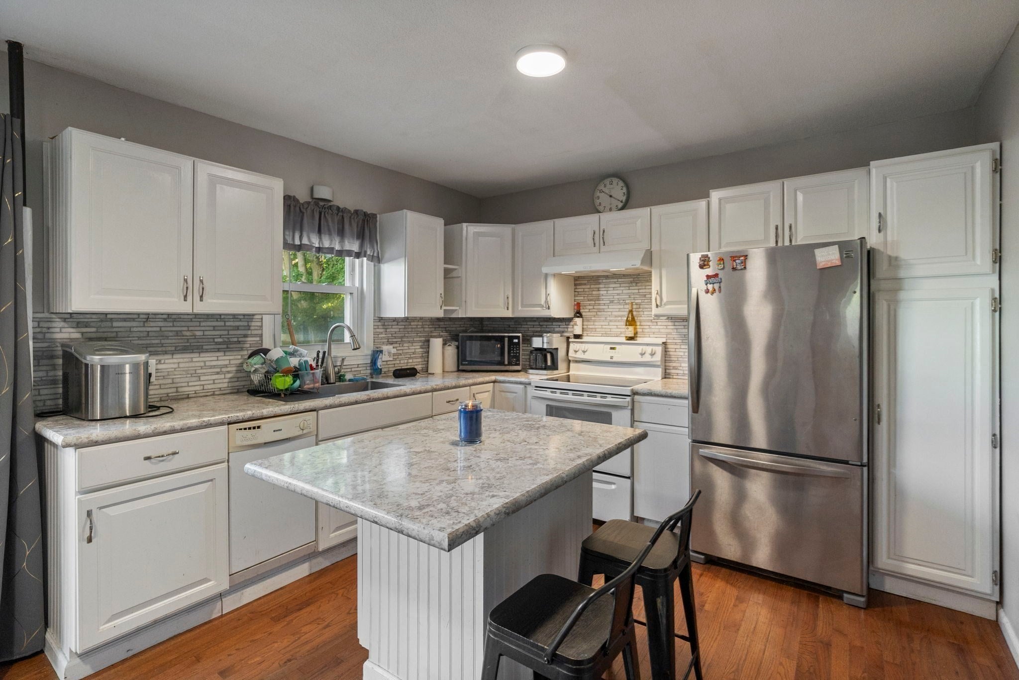 13 Cook St, Holyoke, MA, 13 Cook St, Holyoke, MA Photo #8