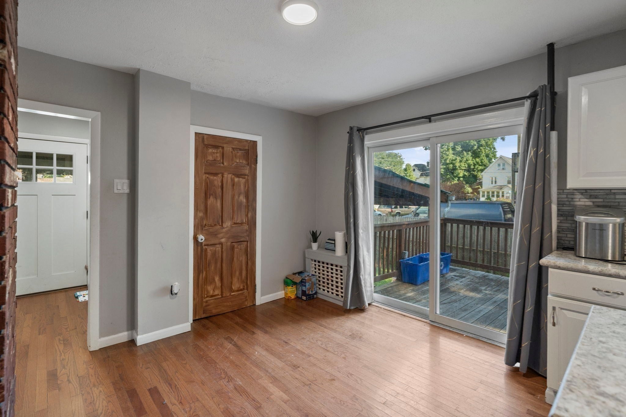 13 Cook St, Holyoke, MA, 13 Cook St, Holyoke, MA Photo #11