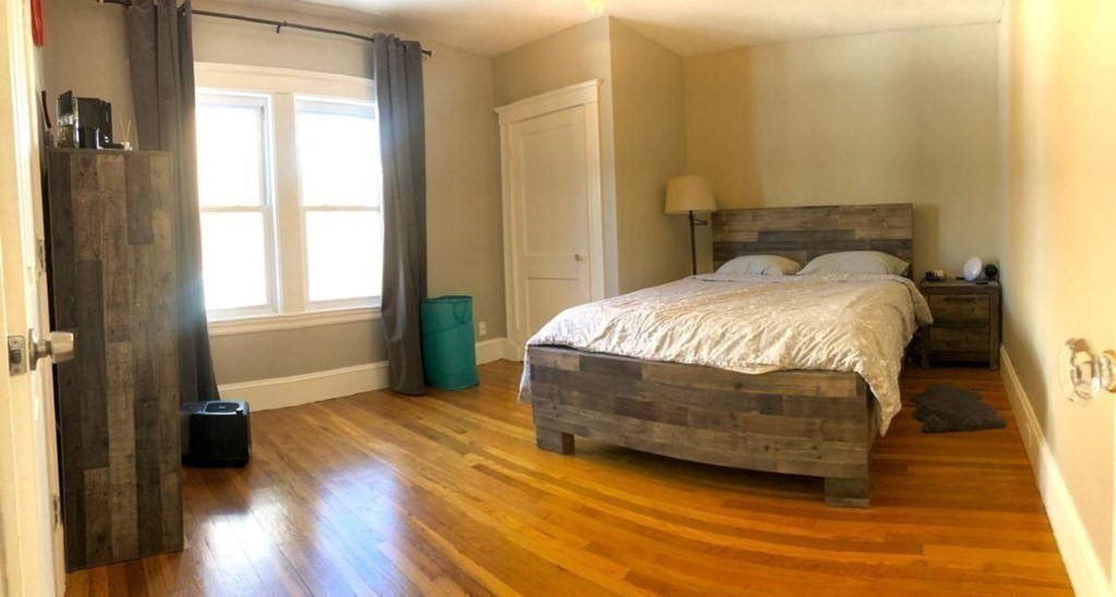 54 Lothrop Street 54