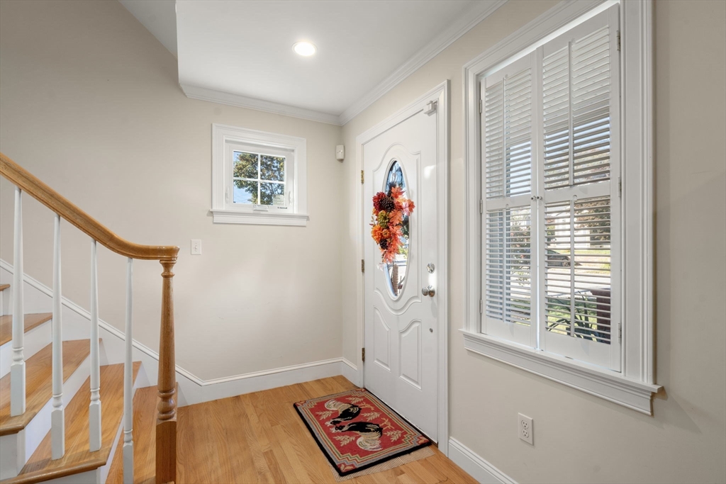 53 Hiawatha Ave