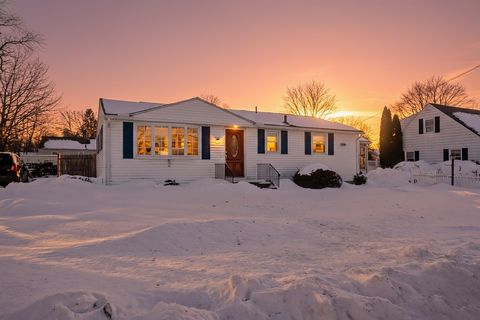 Photo of 35 Mount Vernon Rd, Chicopee, MA 01013 (MLS # 73476440)