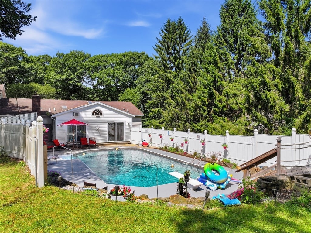 14 H Putnam Rd, Charlton, MA, 14 H Putnam Rd, Charlton, MA Photo #32