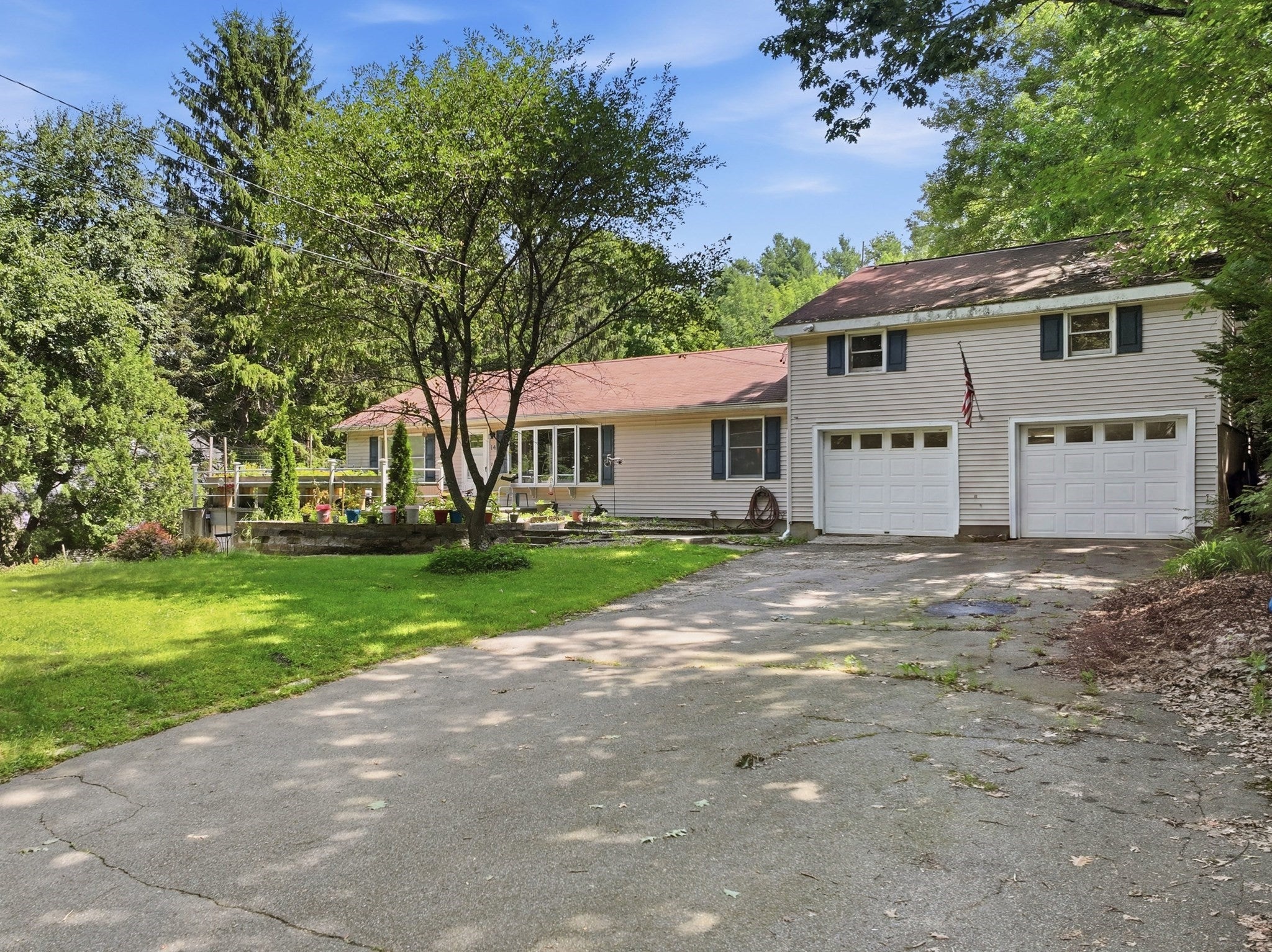 14 H Putnam Rd