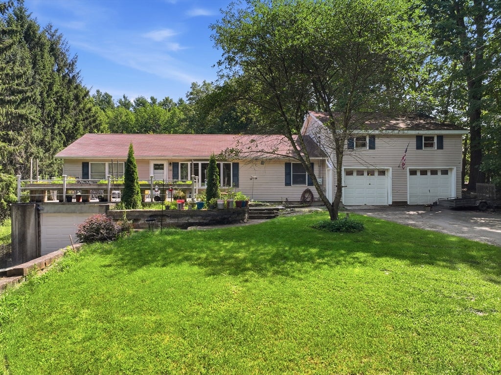 14 H Putnam Rd, Charlton, MA, 14 H Putnam Rd, Charlton, MA Photo #1