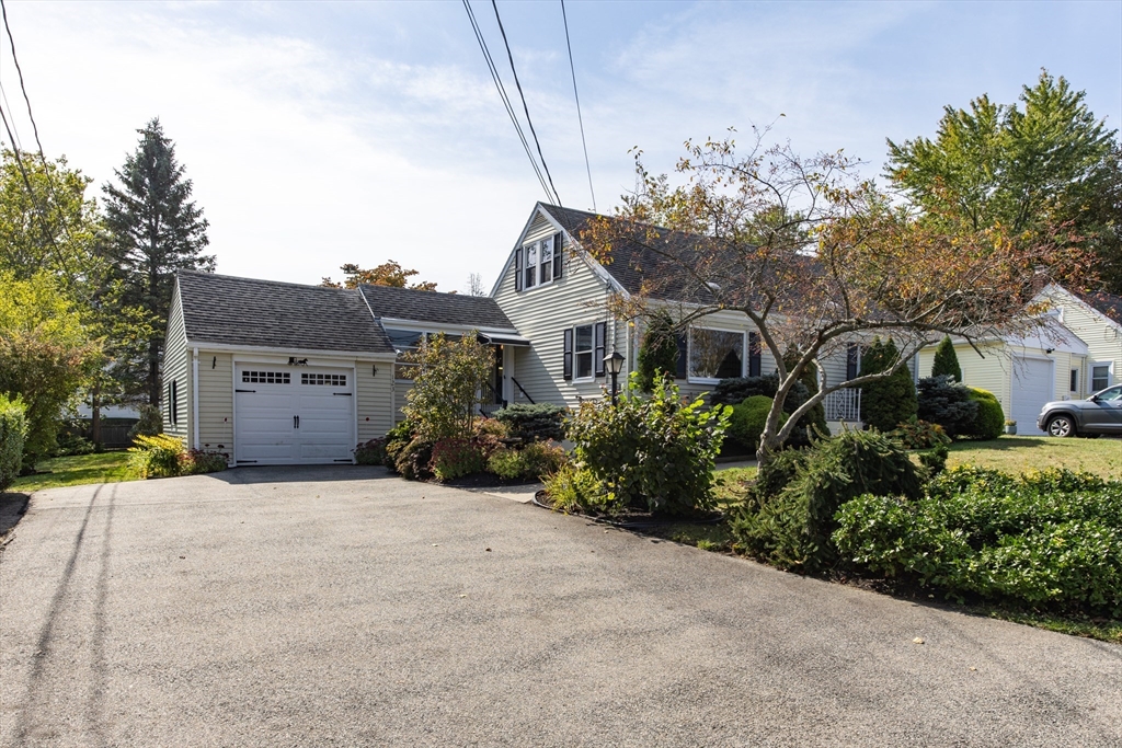 123 Conant St