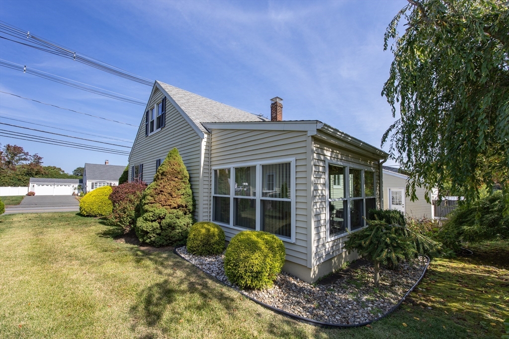 123 Conant St