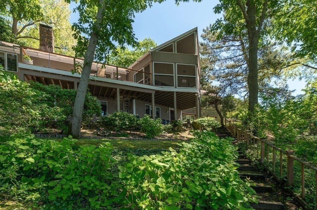 9 Elm Top LN, Beverly, MA, 9 Elm Top LN, Beverly, MA Photo #2