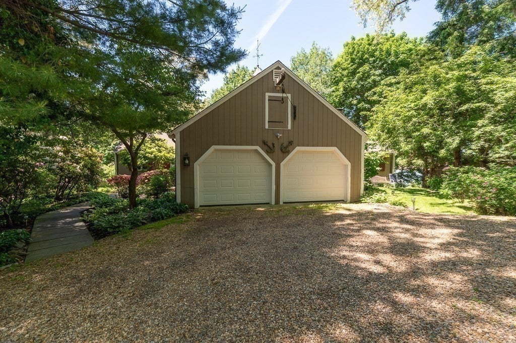 9 Elm Top LN, Beverly, MA, 9 Elm Top LN, Beverly, MA Photo #27