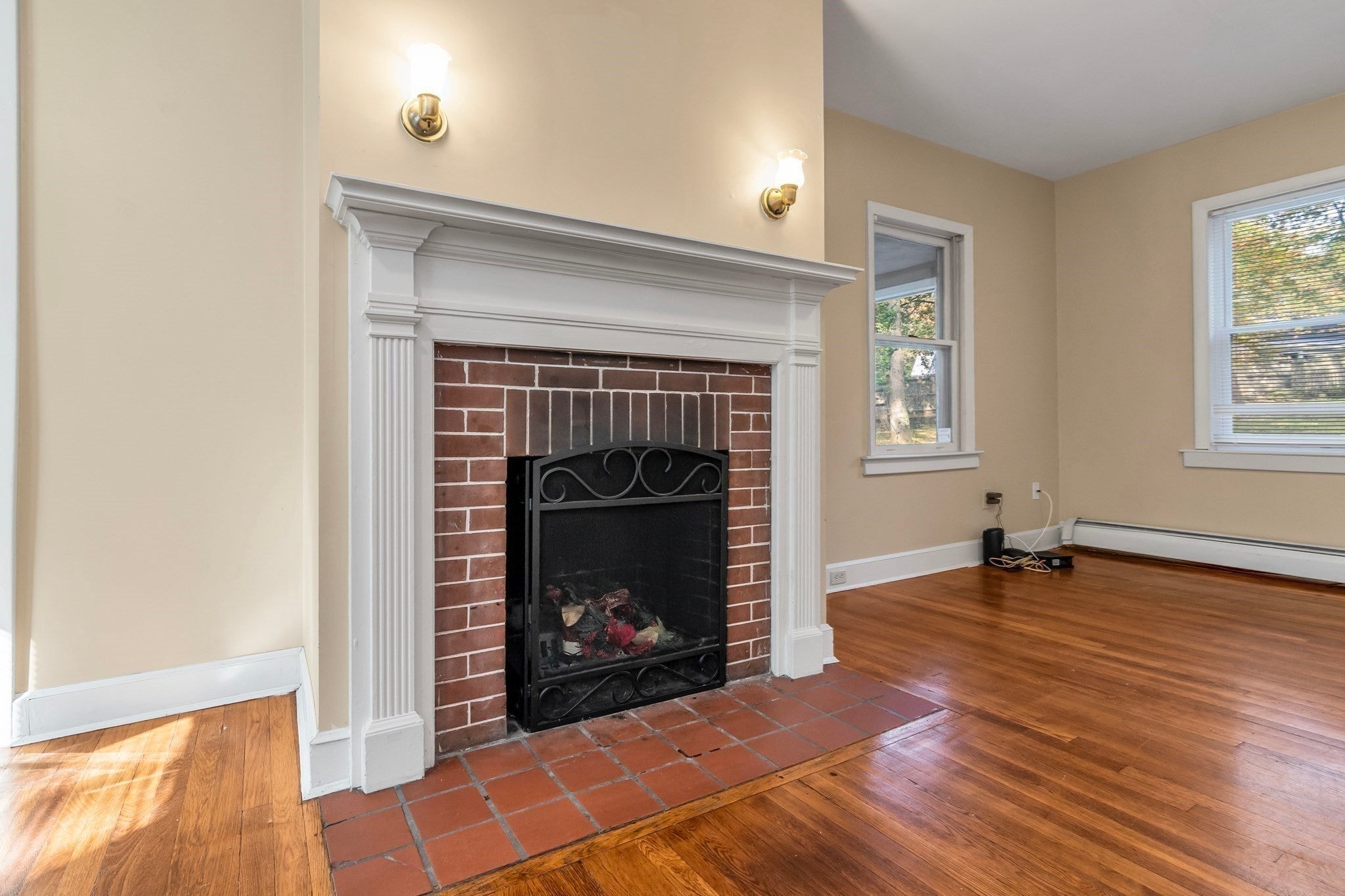 560 Salisbury ST, Worcester, MA Photo #14