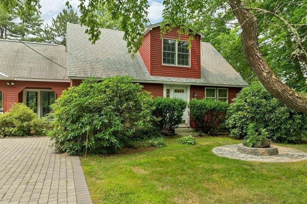 4 Highland Ave