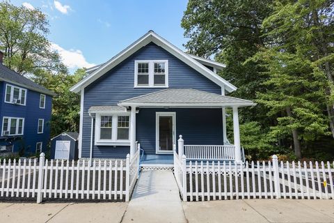 218 Marshall St Fitchburg MA 01420