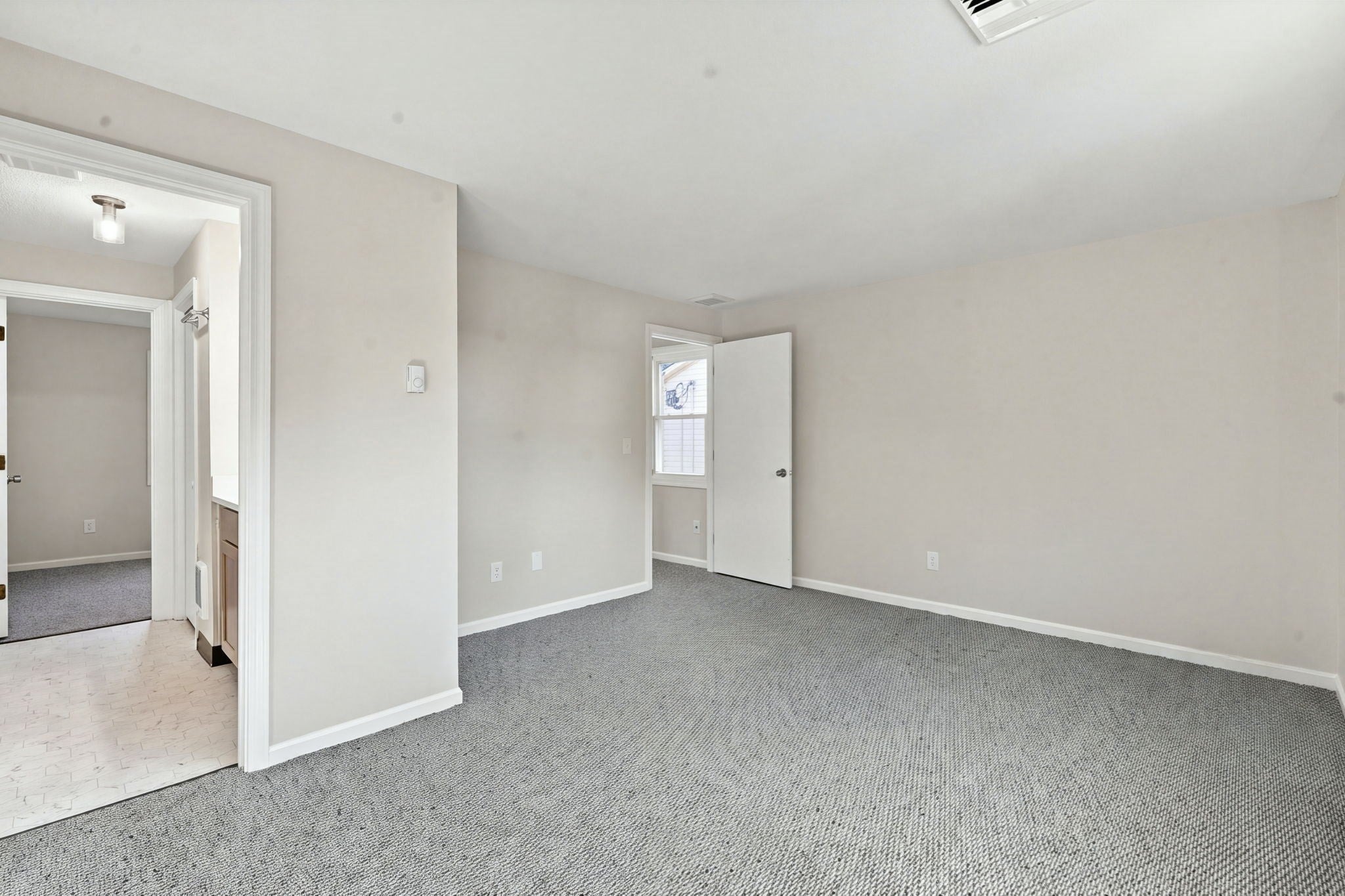 130-132 Tavistock St, Springfield, MA, 130-132 Tavistock St, Springfield, MA Photo #9
