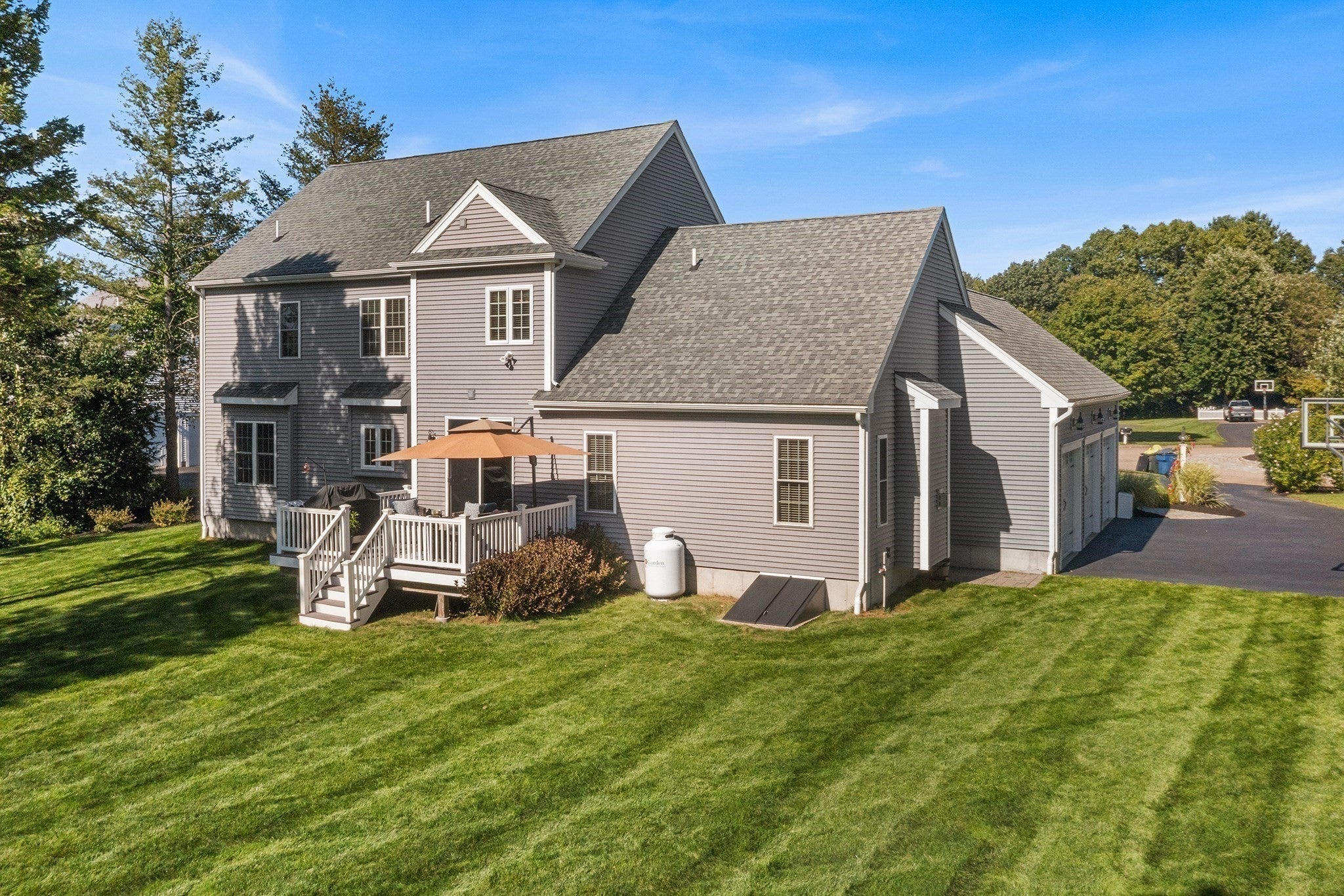 14 Iarussi Way, Medway, MA, 14 Iarussi Way, Medway, MA Photo #37