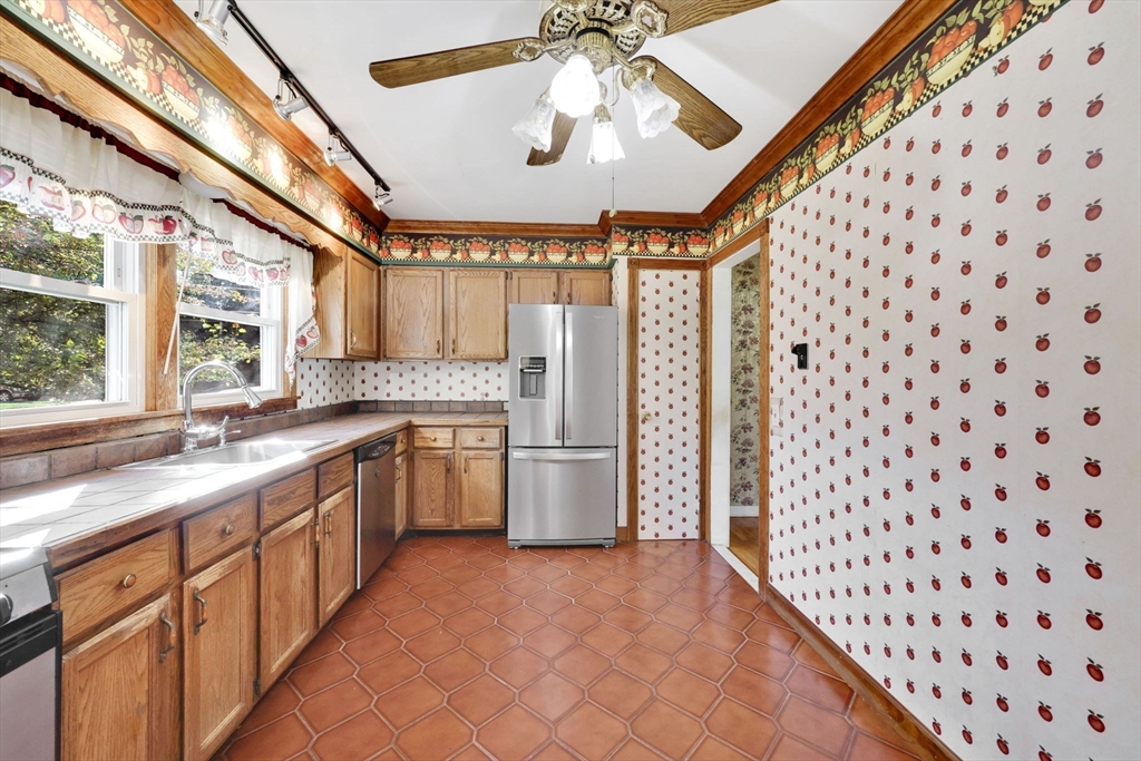 101 Doverbrook Rd 101