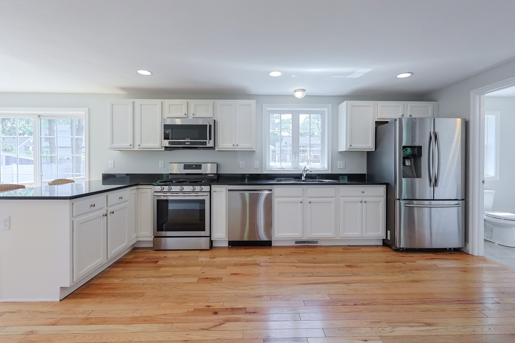 136 Pilgrim Rd