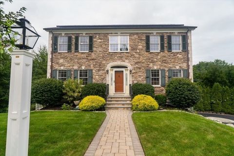 82 Hammersmith Dr. Saugus MA 01906