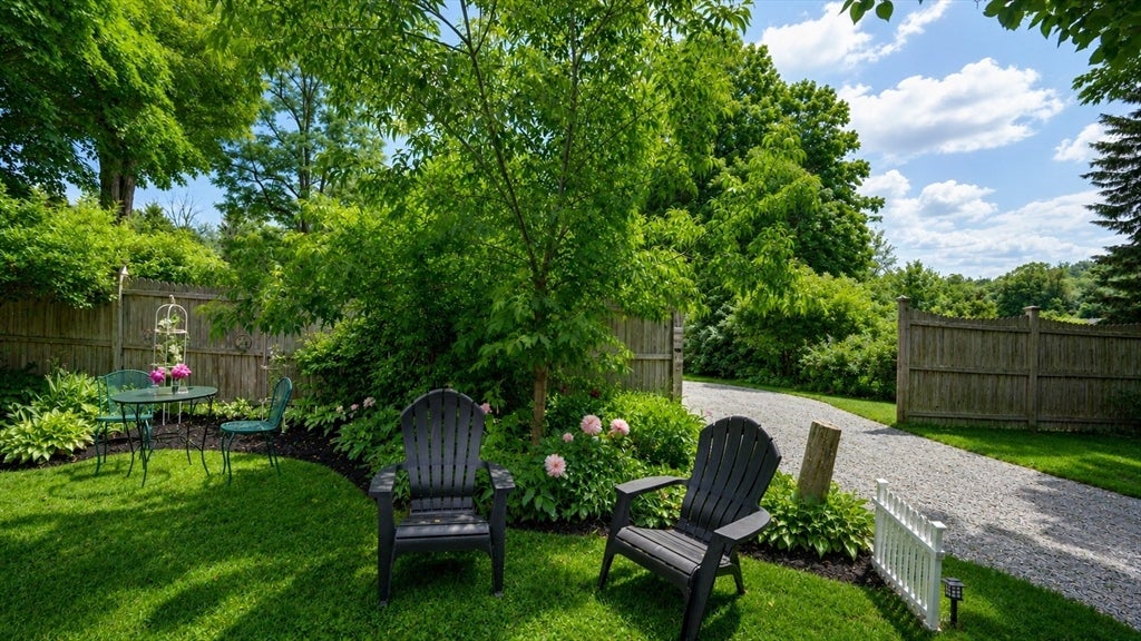 1574-1579 Pleasant St, Lee, MA, 1574-1579 Pleasant St, Lee, MA Photo #28