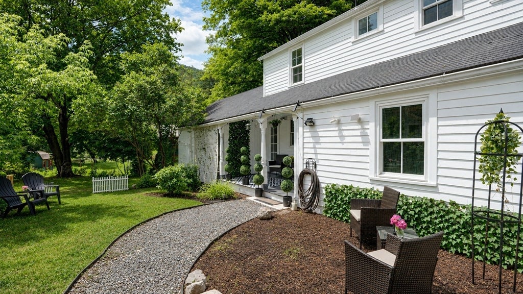 1574-1579 Pleasant St, Lee, MA, 1574-1579 Pleasant St, Lee, MA Photo #5
