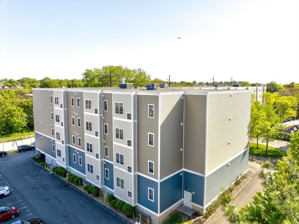 30 Franklin St 328