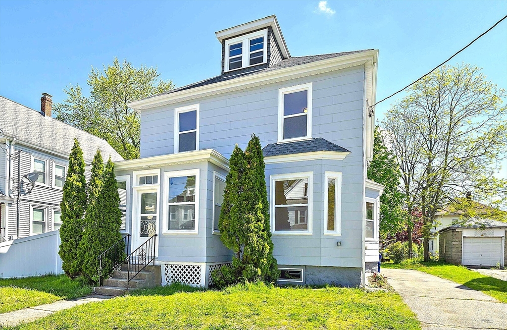 30 Massasoit St