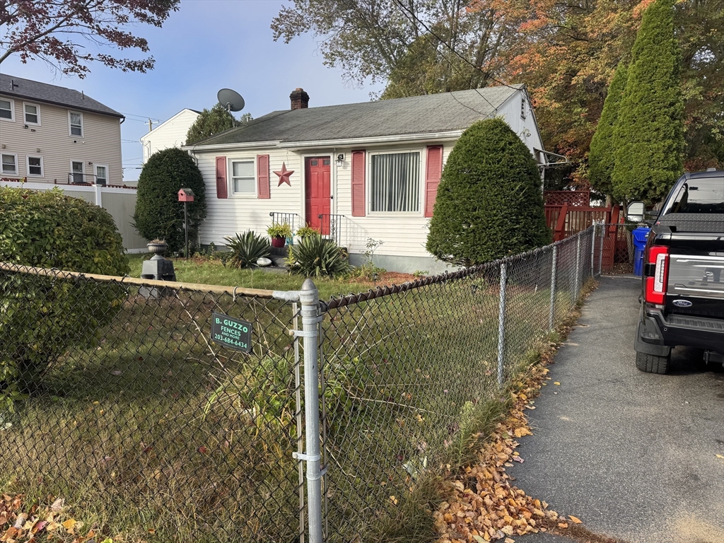 Springfield, Massachusetts 01129, United States, 1 Bedroom Bedrooms, ,1 BathroomBathrooms,Residential,Active,226623