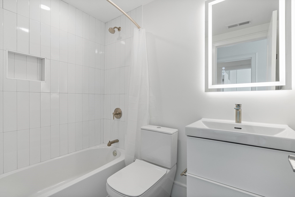 1578 Beacon Street #302, Boston, MA, 1578 Beacon Street #302, Boston, MA Photo #9