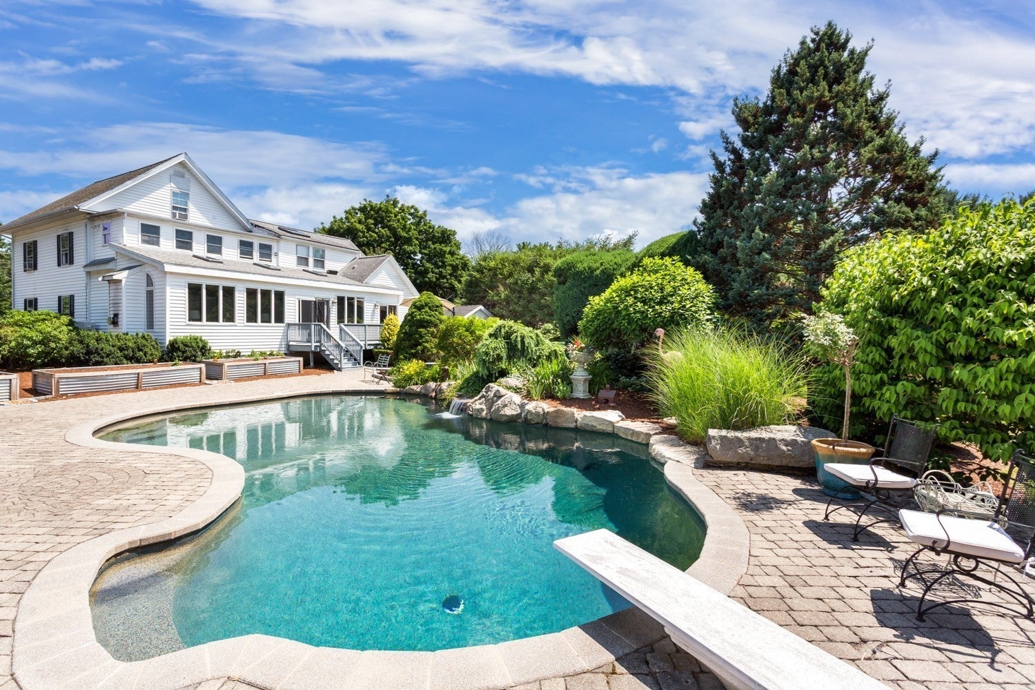 1322 Pond St, Franklin, MA, 1322 Pond St, Franklin, MA Photo #3