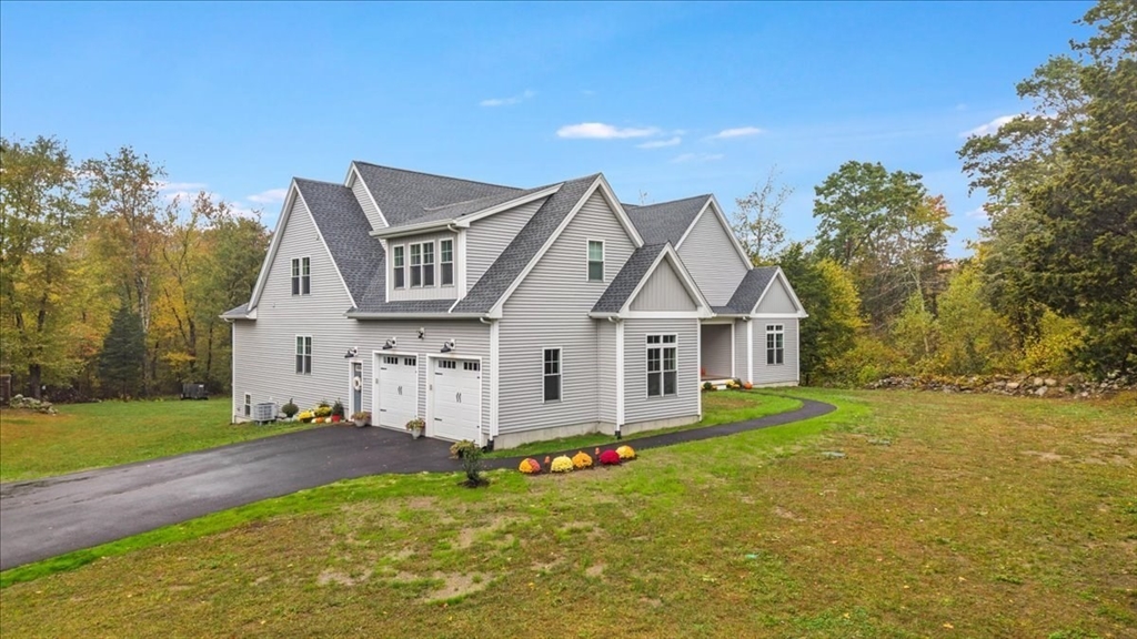 2798 Elm St