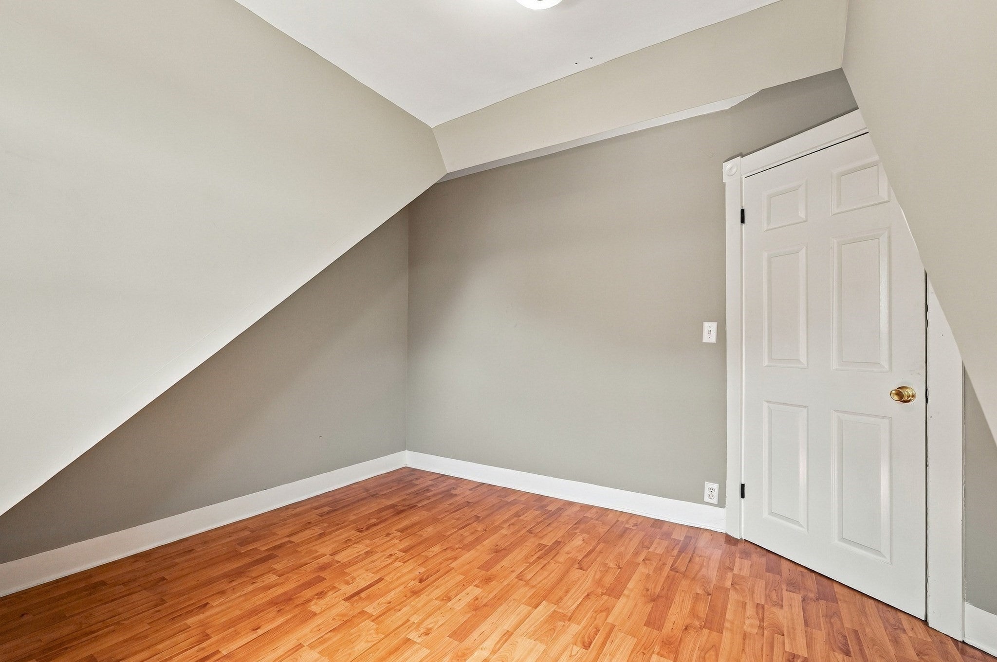 125 Reynolds St, New Bedford, MA, 125 Reynolds St, New Bedford, MA Photo #21