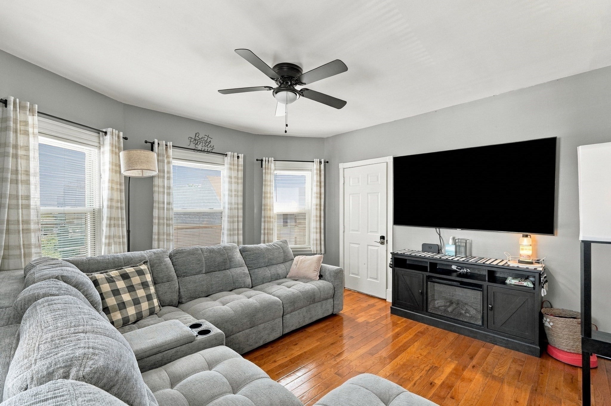 125 Reynolds St, New Bedford, MA, 125 Reynolds St, New Bedford, MA Photo #6