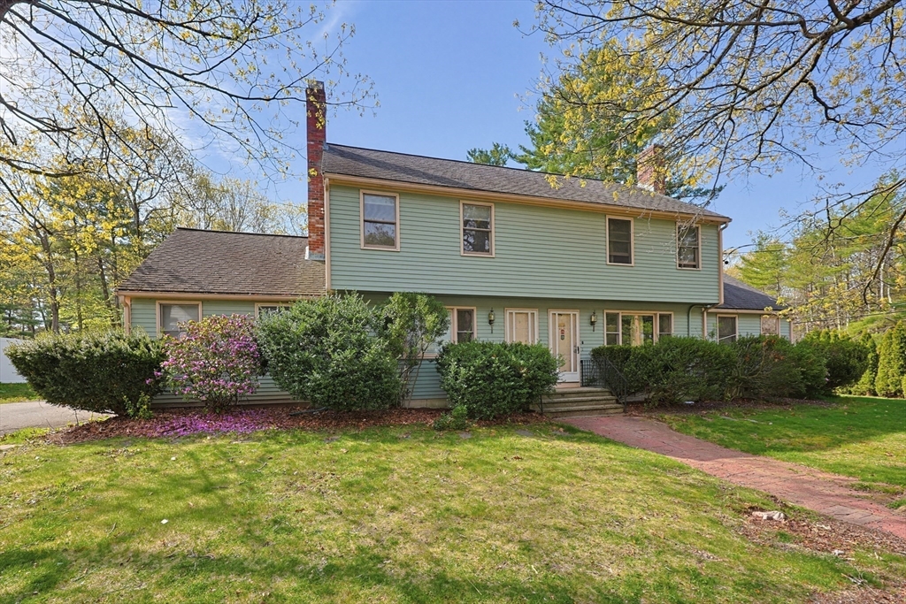 1 West Belcher Rd #B, Foxboro, MA, 1 West Belcher Rd #B, Foxboro, MA Photo #3