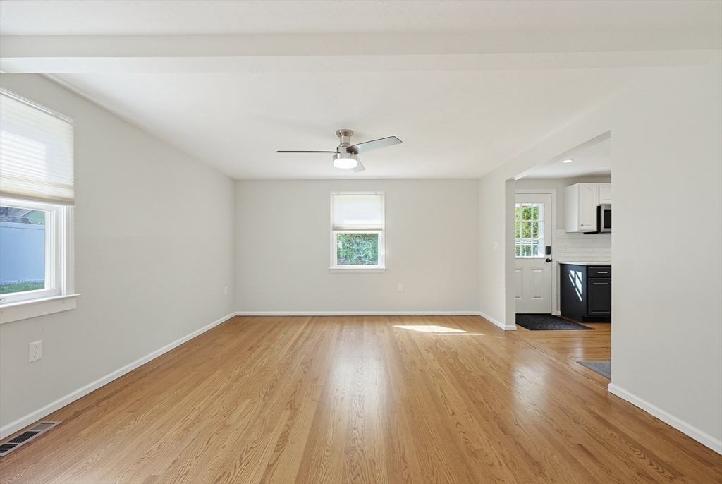 1 West Belcher Rd #B, Foxboro, MA, 1 West Belcher Rd #B, Foxboro, MA Photo #11