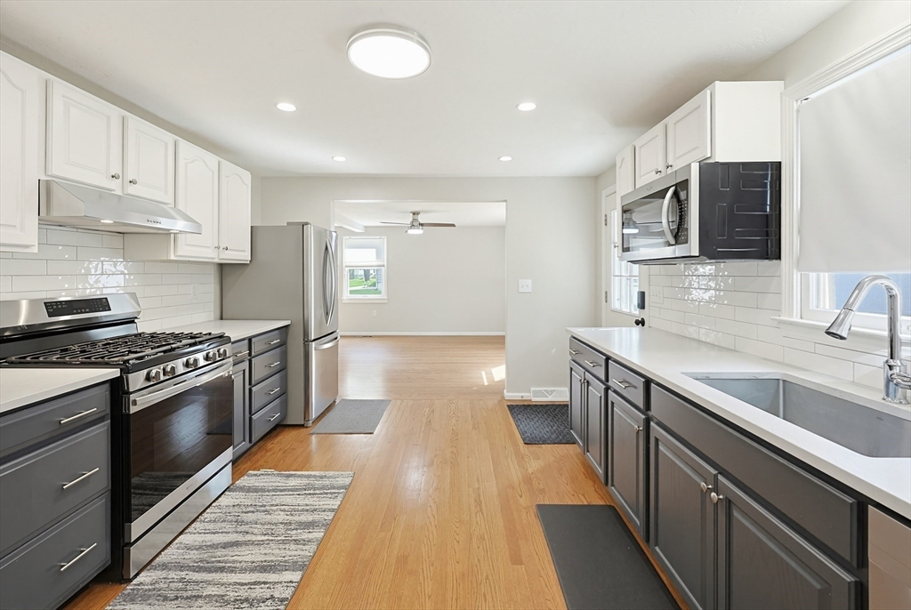 1 West Belcher Rd #B, Foxboro, MA, 1 West Belcher Rd #B, Foxboro, MA Photo #16