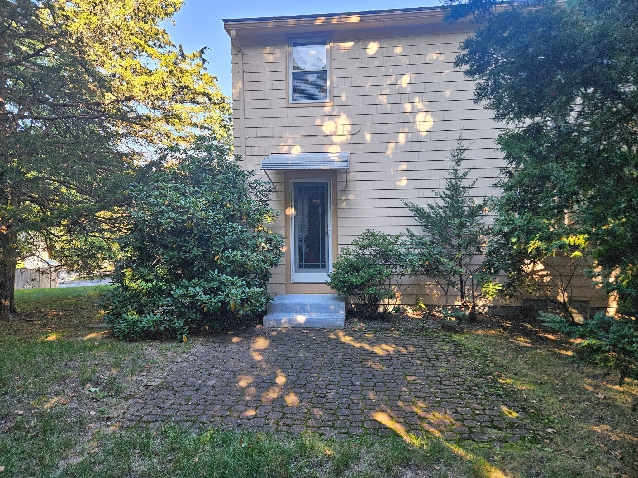 15 Eliot Rd 15