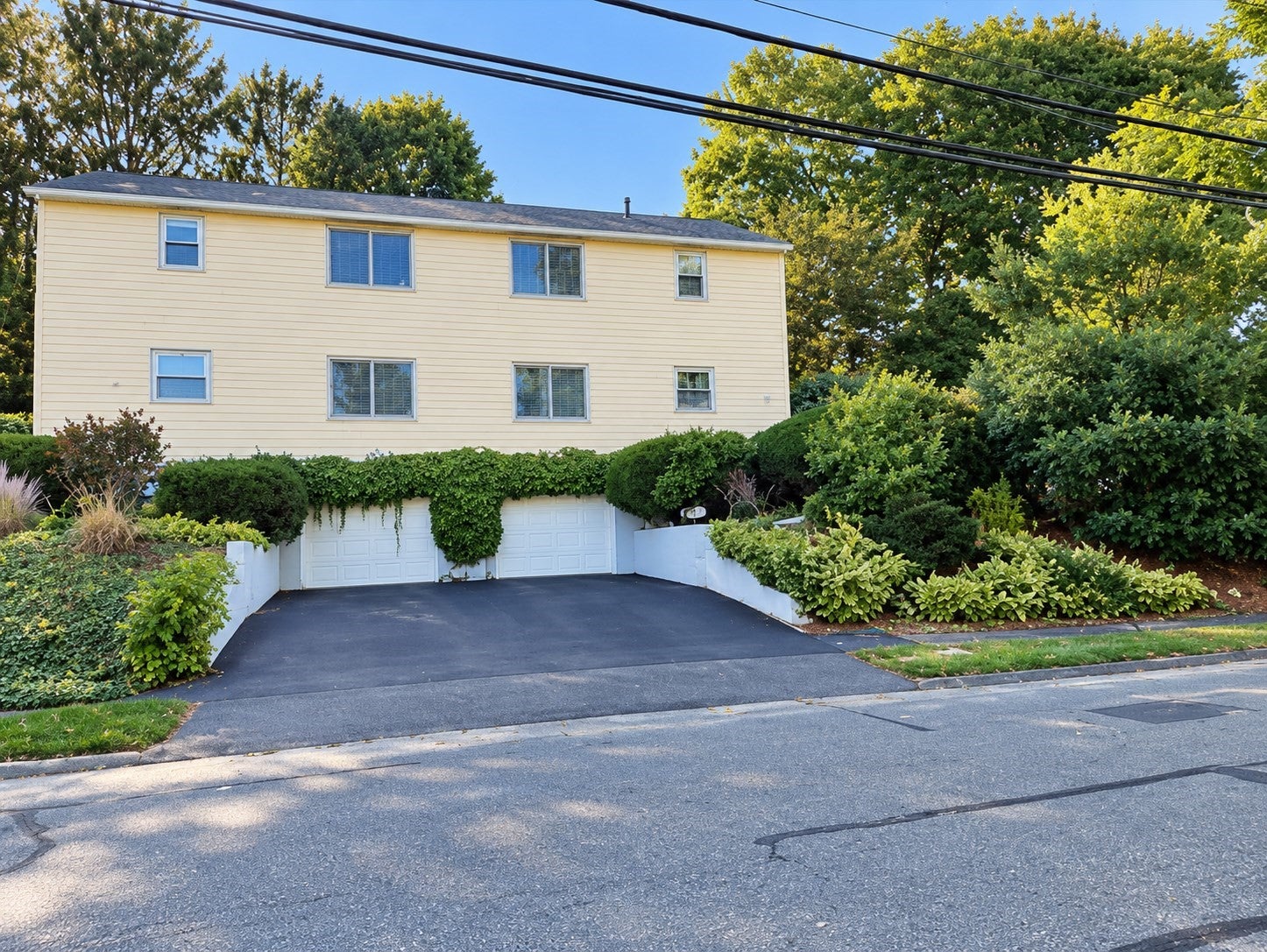 Photo of 15 Eliot Rd, Needham, MA