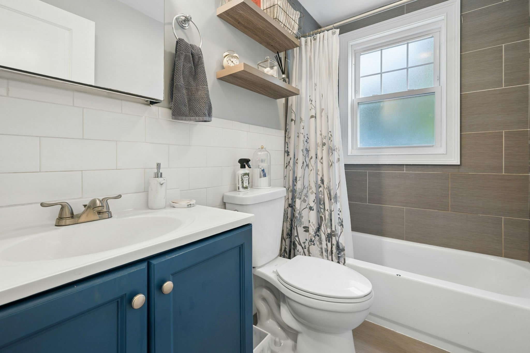 1565 River St #1, Boston, MA, 1565 River St #1, Boston, MA Photo #12