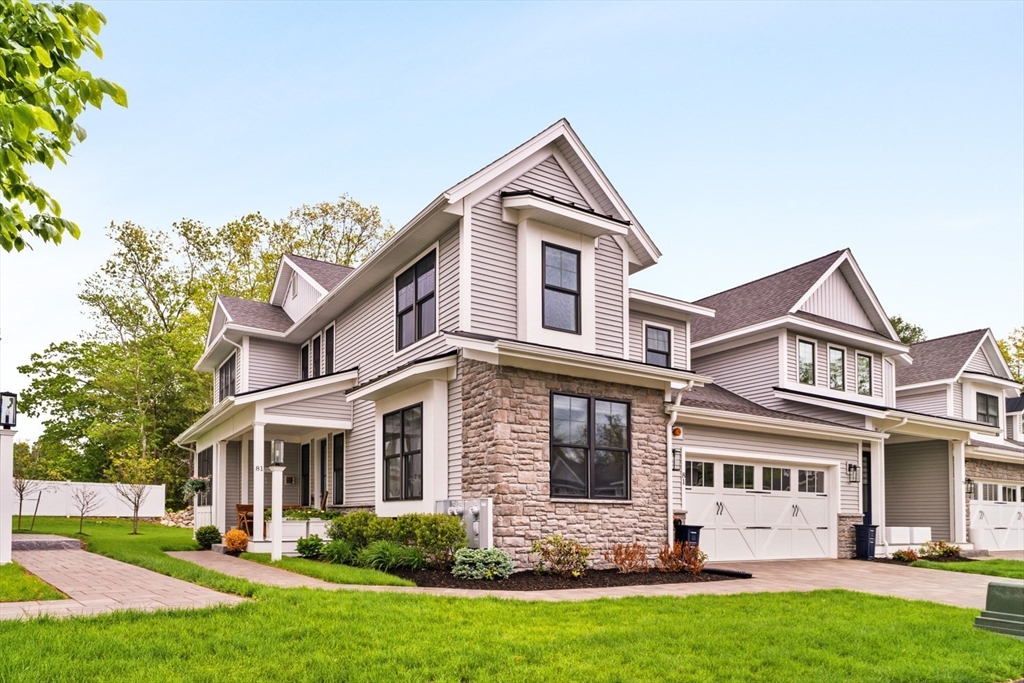 Middleton, Massachusetts 01949, United States, 2 Bedrooms Bedrooms, ,3 BathroomsBathrooms,Residential,Contingent,138469