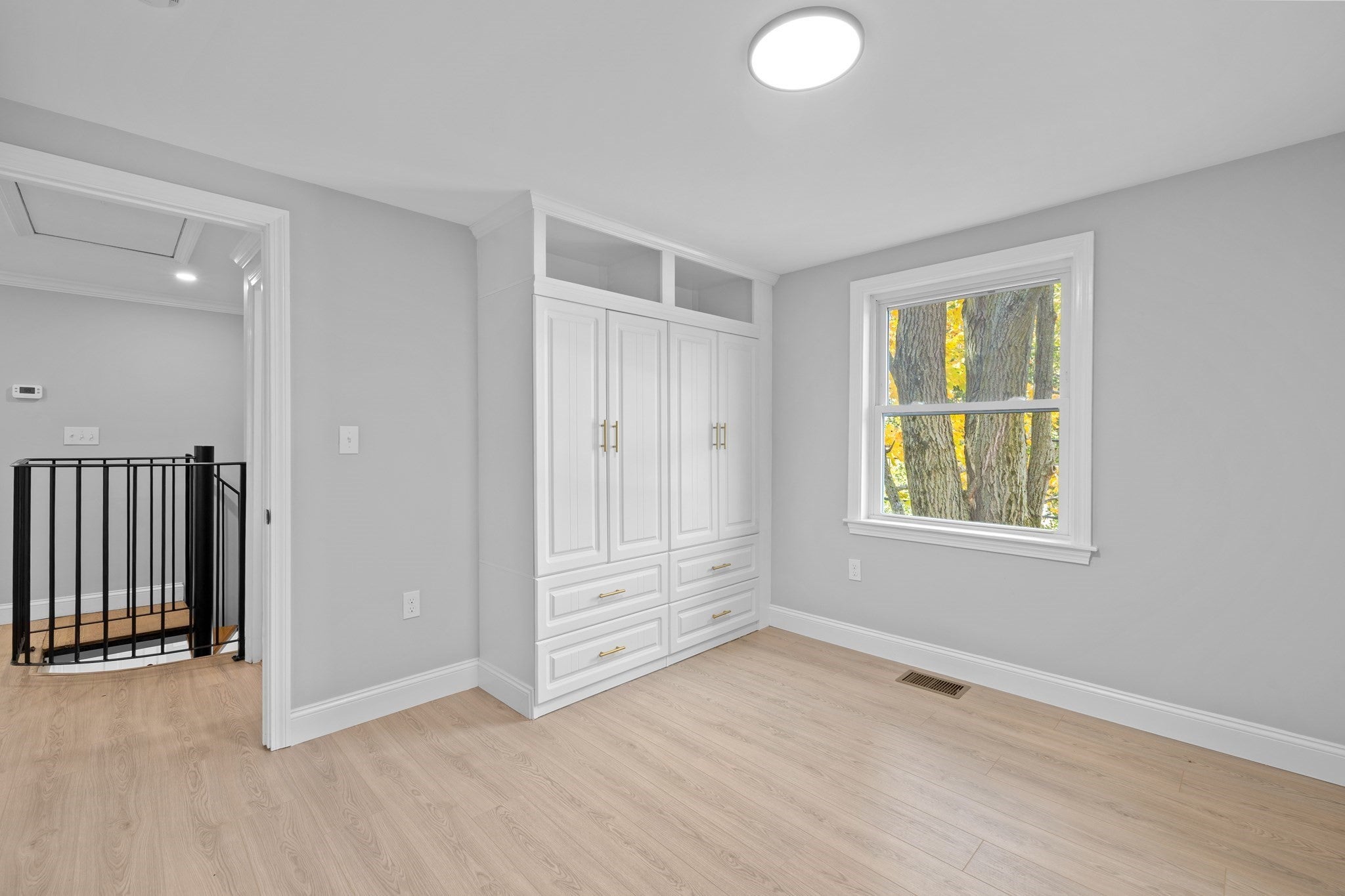 9 Walden Pond Ave, Saugus, MA Photo #15
