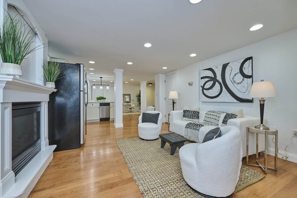 929 East Broadway 2