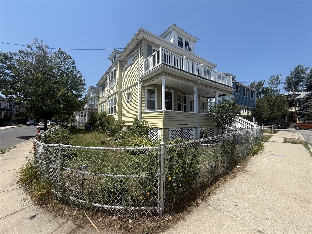 39 Dunbar Ave 1